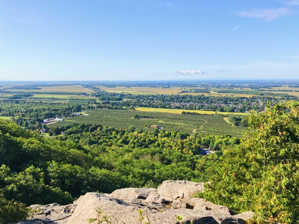 L’ascension du mont Saint-Grégoire en Montérégie - Au-delà du paysage